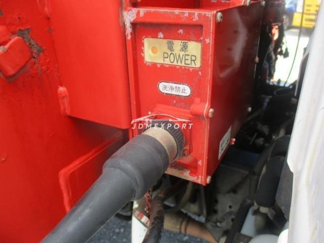 Isuzu Elf Truck 2000 thumbnail 16