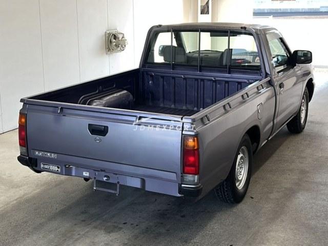 Nissan Datsun Pickup 2001 thumbnail 2