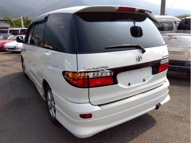 Toyota Estima 2001 thumbnail 2
