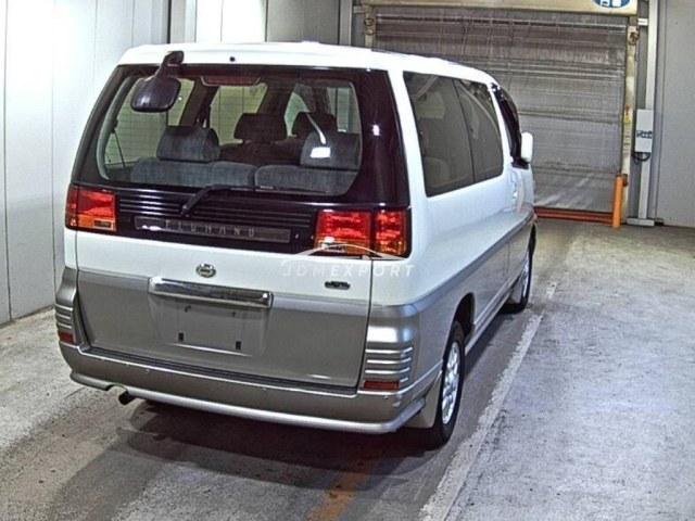 Nissan Elgrand 2001 thumbnail 6