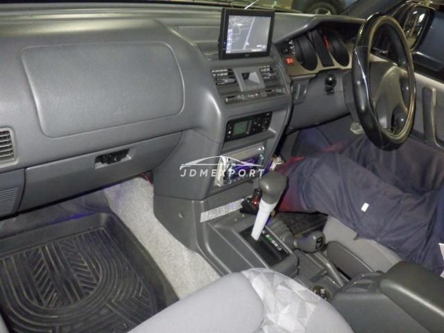 Mitsubishi Pajero 1997 thumbnail 3