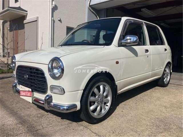 Daihatsu Mira Gino 2000