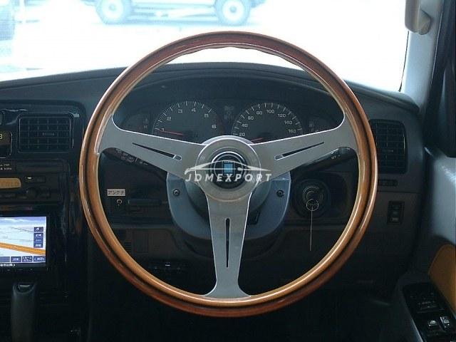 Toyota Hilux Surf 1999 thumbnail 17