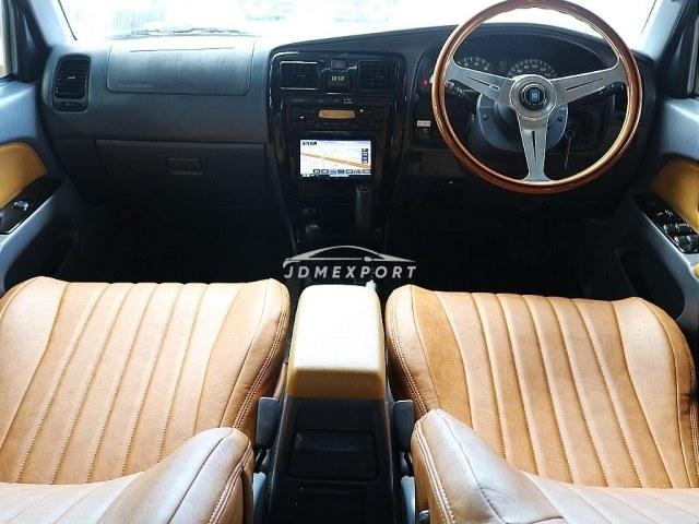 Toyota Hilux Surf 1999 thumbnail 14
