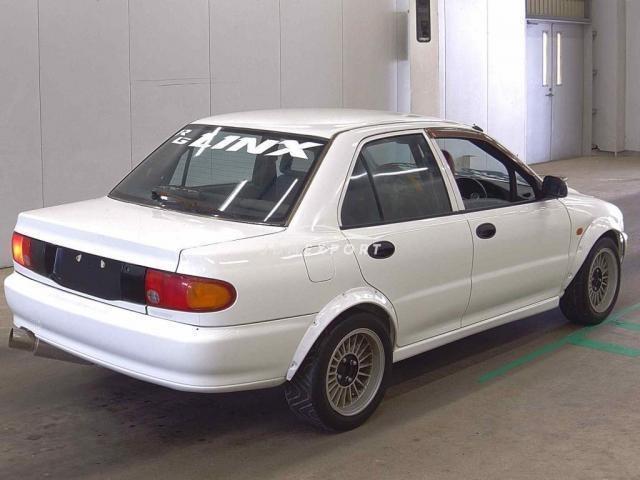 Mitsubishi Lancer 1992 thumbnail 6