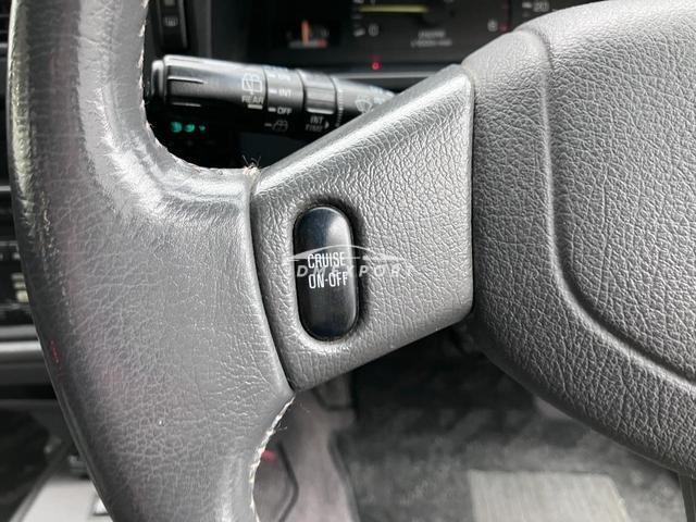 Toyota Hilux Surf 1994 thumbnail 16
