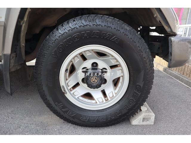 Toyota Land Cruiser Prado 1996 thumbnail 16