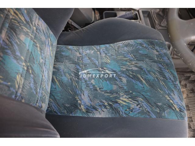 Toyota Land Cruiser Prado 1996 thumbnail 26