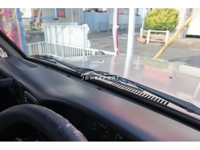 Toyota Land Cruiser Prado 1996 thumbnail 22