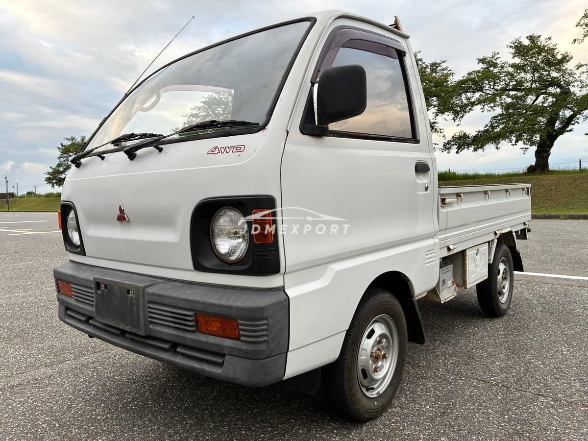 Mitsubishi Minicab Truck 1992