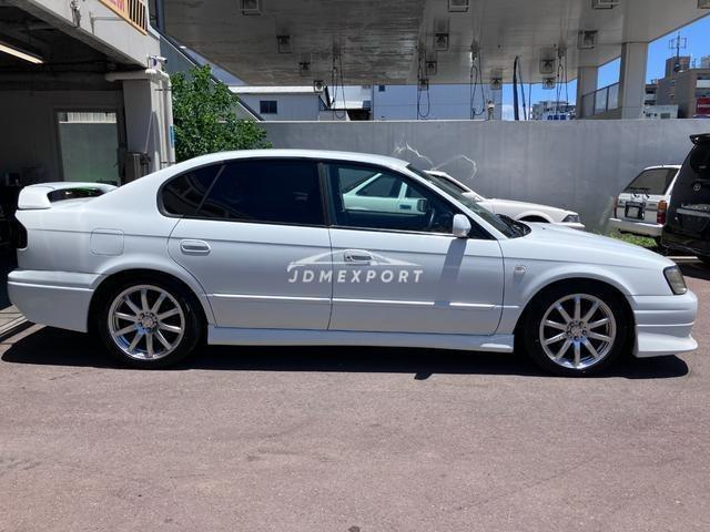 Subaru Legacy B4 2001 thumbnail 9