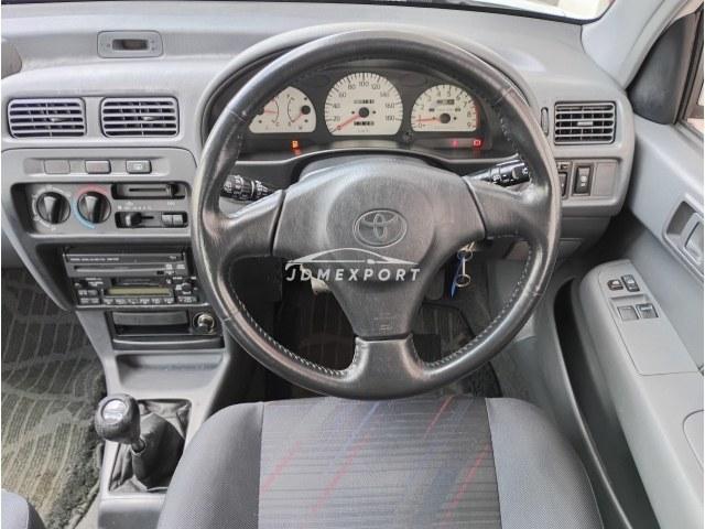 Toyota Starlet 1999 thumbnail 3