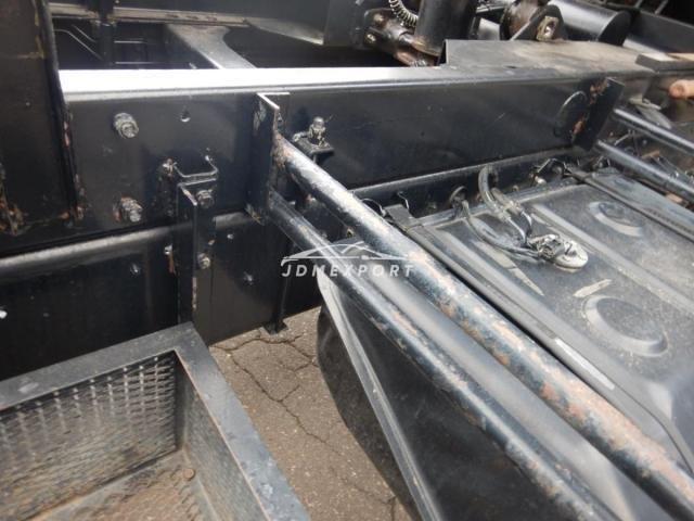 Nissan Diesel UD Condor 2001 thumbnail 23