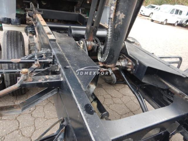 Nissan Diesel UD Condor 2001 thumbnail 30