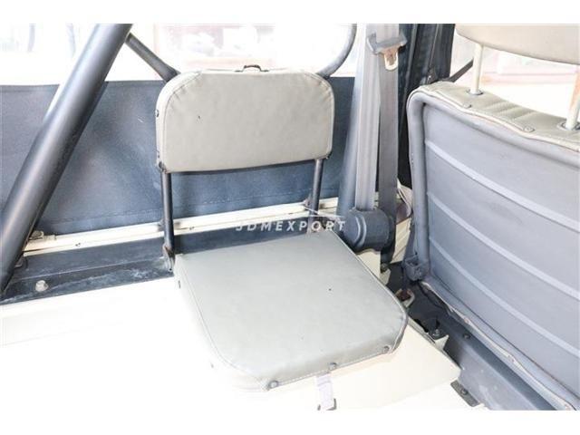 Mitsubishi Jeep 1998 thumbnail 24