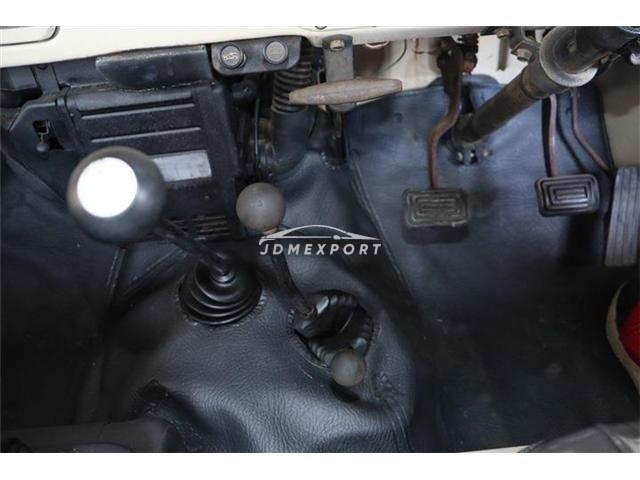Mitsubishi Jeep 1998 thumbnail 14