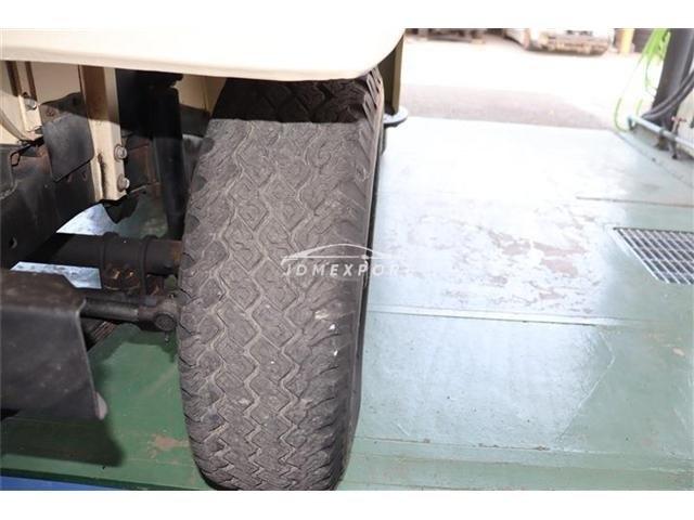 Mitsubishi Jeep 1998 thumbnail 30