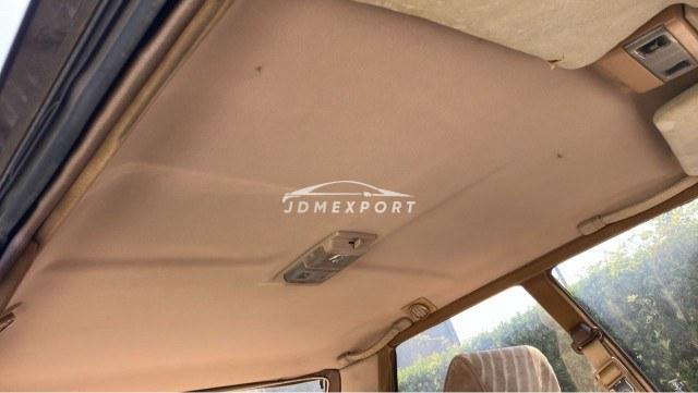 Toyota Crown 1985 thumbnail 16