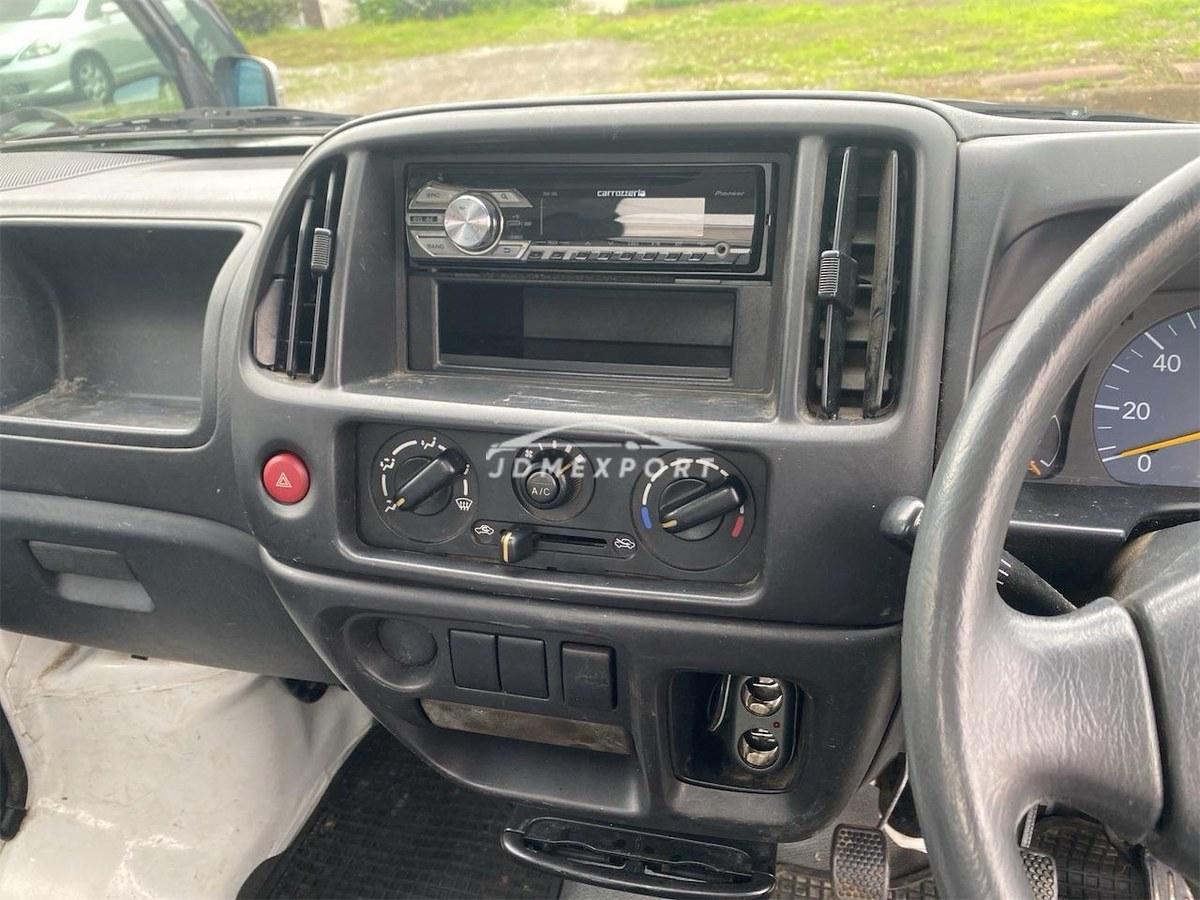 Suzuki Carry Truck 2001 thumbnail 16