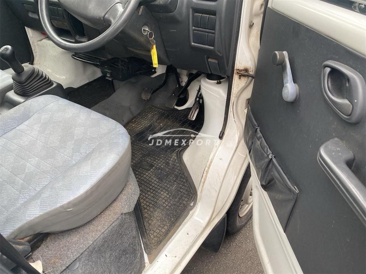 Suzuki Carry Truck 2001 thumbnail 22