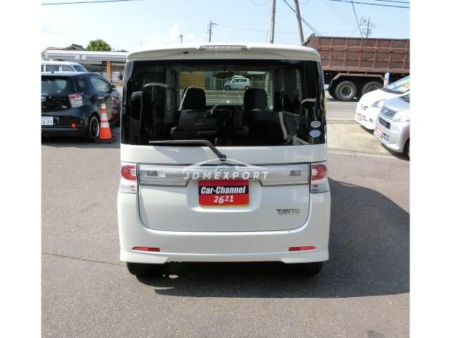 Daihatsu Tanto 1946 thumbnail 2