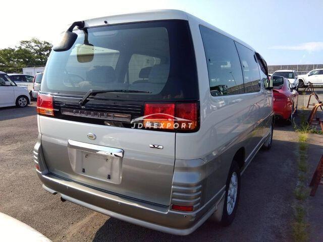 Nissan Elgrand 2001 thumbnail 5