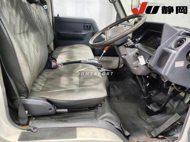 Toyota Hiace Truck 1994 thumbnail 4
