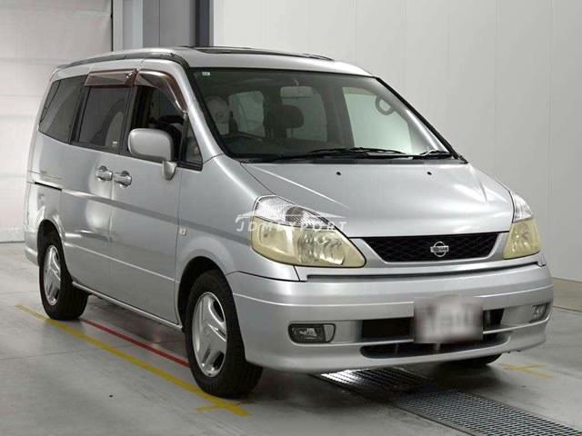 Nissan Serena 2001
