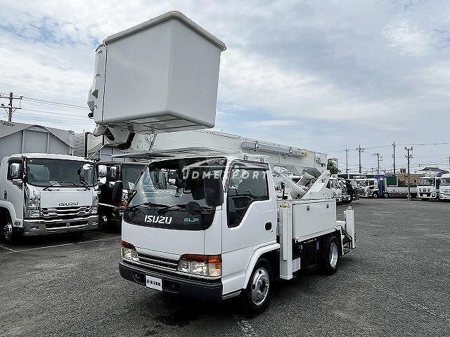 Isuzu Elf Truck 2000