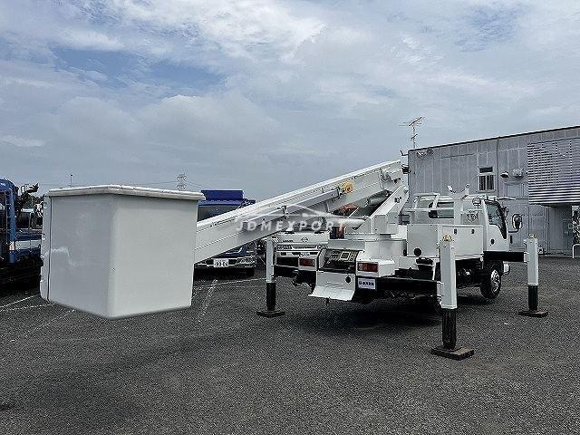 Isuzu Elf Truck 2000 thumbnail 9