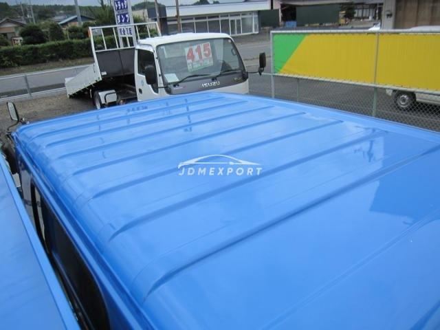 Isuzu Elf Truck 2000 thumbnail 11