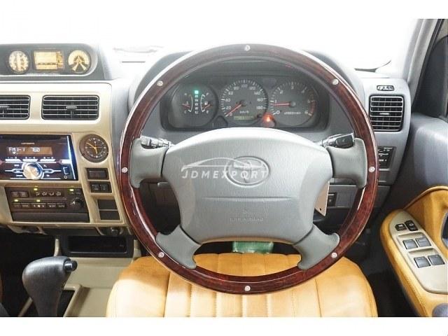 Toyota Land Cruiser Prado 2000 thumbnail 12