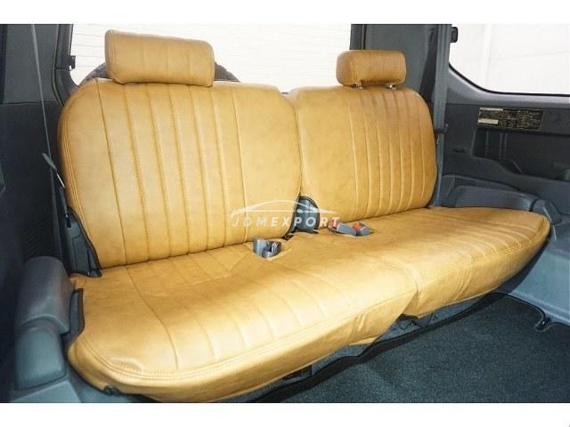 Toyota Land Cruiser Prado 2000 thumbnail 9