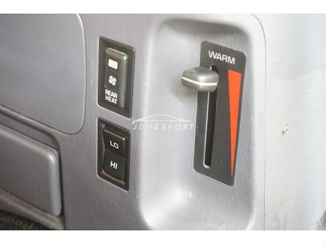 Toyota Land Cruiser Prado 2000 thumbnail 18