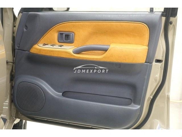 Toyota Land Cruiser Prado 2000 thumbnail 13