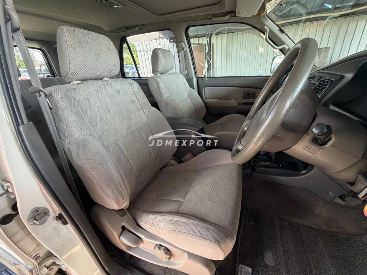 Toyota Hilux Surf 2002 thumbnail 18