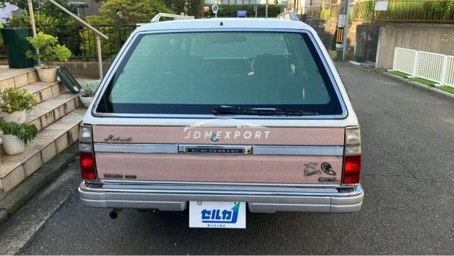 Nissan Cedric Wagon 1998 thumbnail 2