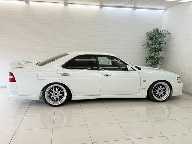Nissan Laurel 1999 thumbnail 4