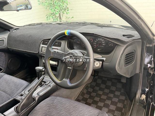 Nissan Silvia 1995 thumbnail 10