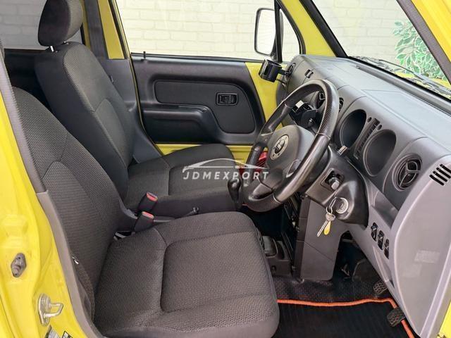 Daihatsu Naked 2000 thumbnail 6