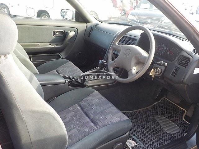 Nissan Skyline Coupe 1996 thumbnail 10