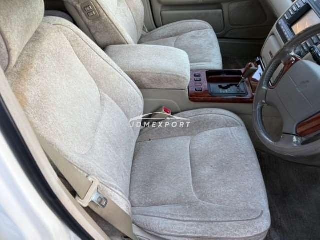 Toyota Crown Majesta 2001 thumbnail 8