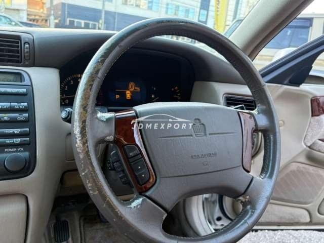 Toyota Crown Majesta 2001 thumbnail 29