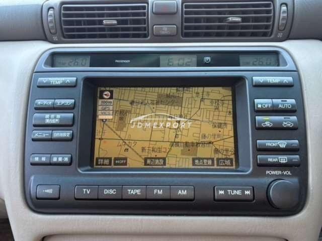Toyota Crown Majesta 2001 thumbnail 35