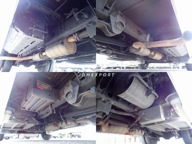 Toyota Coaster 1996 thumbnail 23