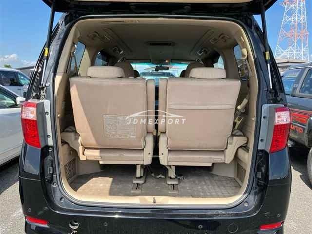 Toyota Alphard thumbnail 11