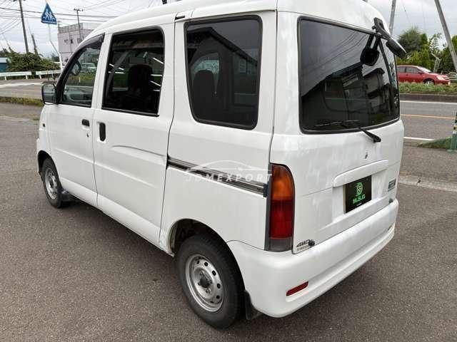 Daihatsu Hijet Cargo 2002 thumbnail 6