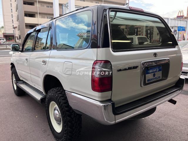 Toyota Hilux Surf 2000 thumbnail 8