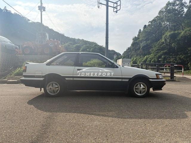 Toyota Corolla Levin 1985 thumbnail 7