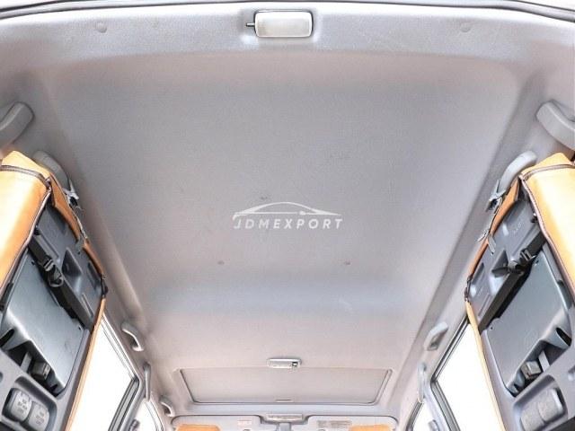 Toyota Land Cruiser Prado 2001 thumbnail 10